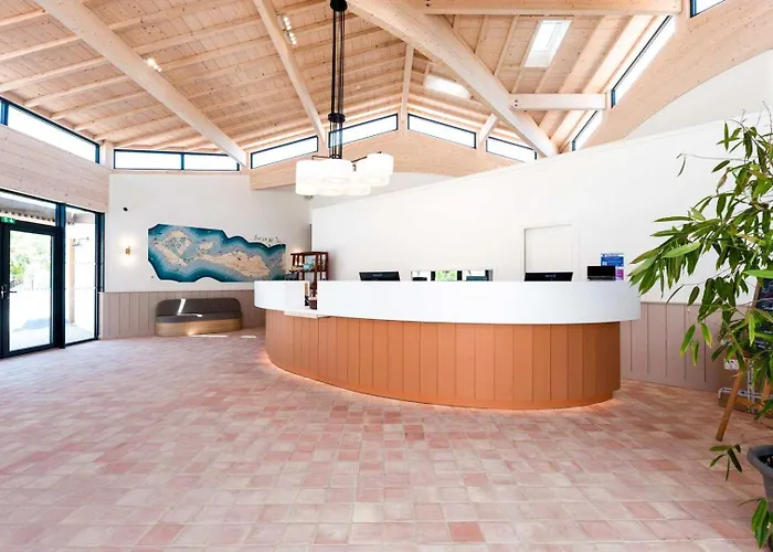 Kampaoh Ile De Re Luxury tent *